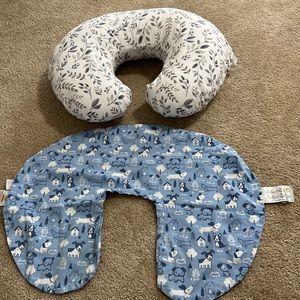 Boppy pillow and covers